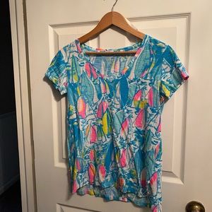 Lilly Pulitzer t shirt